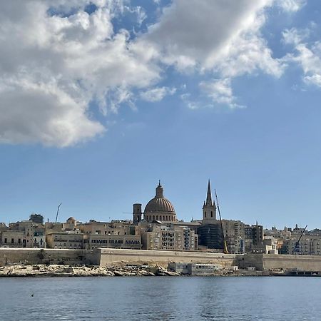Simons Apartments Minutes Away From Balluta Bay And St Julians Sliema Kültér fotó