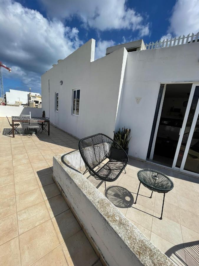 Simons Apartments Minutes Away From Balluta Bay And St Julians Sliema Kültér fotó