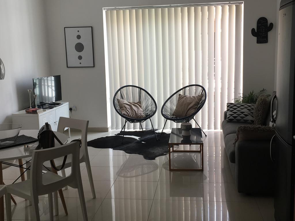 Simons Apartments Minutes Away From Balluta Bay And St Julians Sliema Kültér fotó